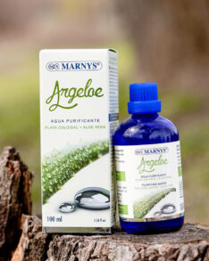 Argeloe – Apa purifianta cu Aloe Vera si Argint Coloidal pentru piele hidratata, ferma cu aspect sanatos, formula cu 99,9% argint pur coloidal